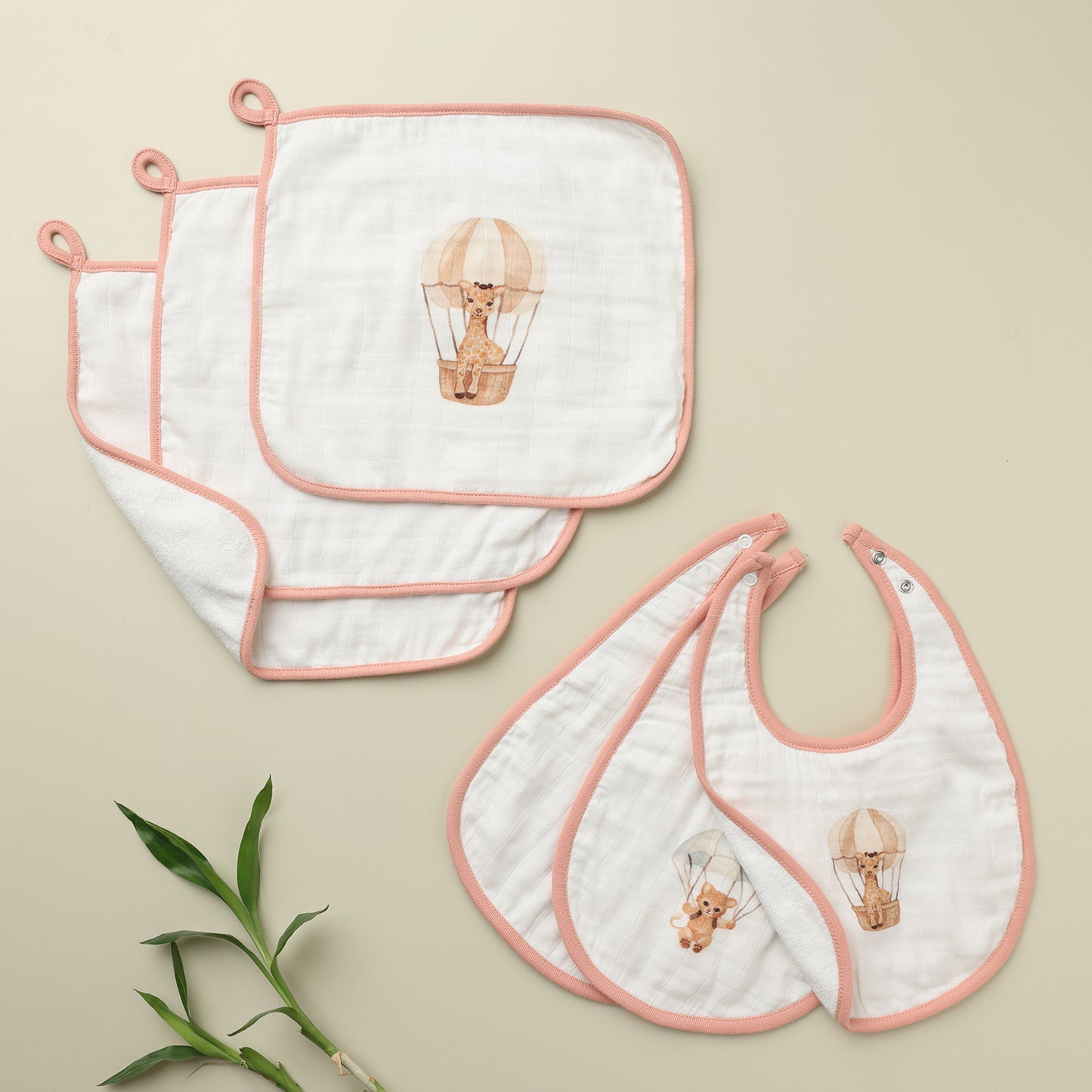 Cugo Gentle Care: Wash Cloth & Bibs Set